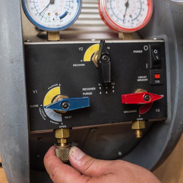 Trusted HVAC contractor near me in Warrenton, VA with emergency repair service