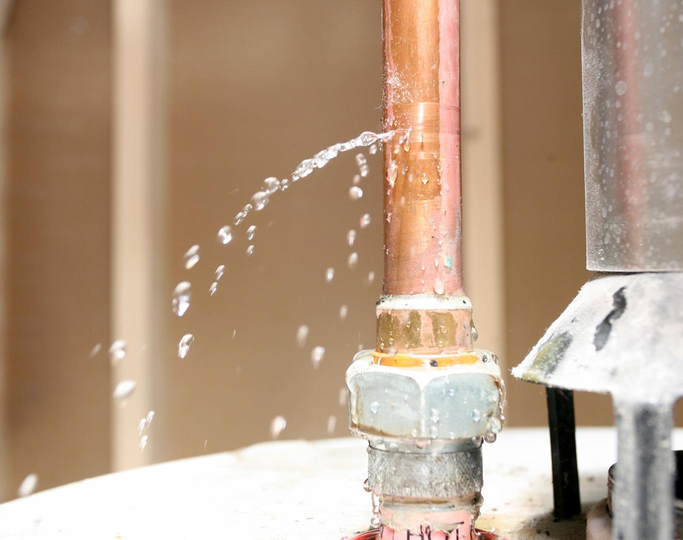 Reliable plumber in Ballston, VA providing water heater and drain services
