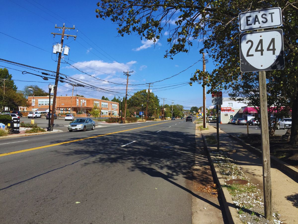 View east along Virginia State Route 244, Annandale, VA
